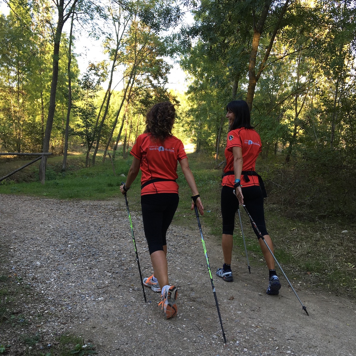 Nordic walking is a healthy, complete and suitable sport for everyone